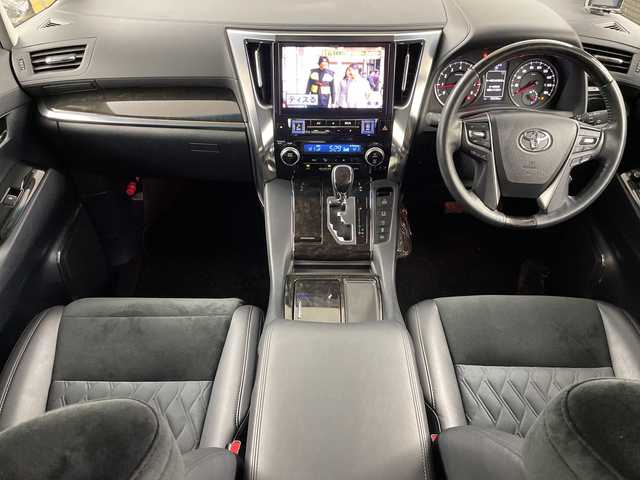 トヨタ アルファード S Cパッケージ 道央・札幌 2016(平28)年 3.9万km スパークリングブラックパールクリスタルシャイン ・4WD/モデリスタエアロ/・ALPINEナビ　/・BT/CD/DVD/SD/フルセグ/・バックカメラ/・フリップダウンモニター/・両側パワースライドドア/・レーダークルーズコントロール/・パワーバックドア/・社外前方ドライブレコーダー/・電動パーキング/・ビルトインETC/・ステアリングスイッチ/ヒーター/・LEDオートライト/フォグランプ/・ハーフレザーシート/・パワーシート/シートポジションメモリー/・MTモード付AT/・スマートキー/プッシュスタート/・電動格納ミラー/ウィンカーミラー