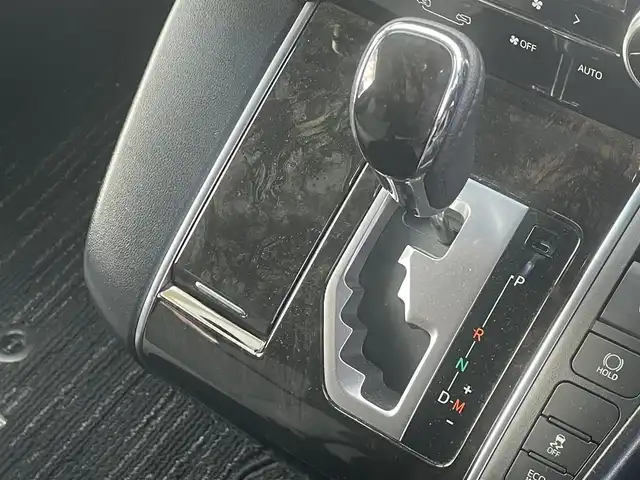 トヨタ ヴェルファイア Z 千葉県 2016(平28)年 3.7万km グレーメタリック 純正10インチナビ(NSZN-Z66T)/・フルセグ/BT/DVD/CD/バックカメラ/クリアランスソナー/ステアリングスイッチ/ETC/両側パワースライドドア/電動パーキングブレーキ/LEDヘッドライト/オートライト/フォグライト/スマートキー/プッシュスタート/純正フロアマット/純正18インチAW/アドミレイションマフラー/車高調