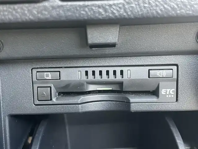 トヨタ ヴェルファイア Z 千葉県 2016(平28)年 3.7万km グレーメタリック 純正10インチナビ(NSZN-Z66T)/・フルセグ/BT/DVD/CD/バックカメラ/クリアランスソナー/ステアリングスイッチ/ETC/両側パワースライドドア/電動パーキングブレーキ/LEDヘッドライト/オートライト/フォグライト/スマートキー/プッシュスタート/純正フロアマット/純正18インチAW/アドミレイションマフラー/車高調