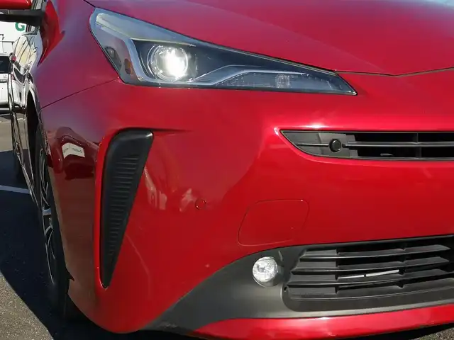トヨタ プリウス A プレミアム 茨城県 2019(平31)年 6.4万km エモーショナルレッドⅡ 純正ナビ/【ラジオ・DISC・TV・SD・BT】/パーキングアシスト/100V電源/BSM/HUD/パワーシート/シートヒーター/エアシート/レーダークルコン/ETC/Bカメラ/前後ドラレコ/前後コーナーセンサー/ステリモ/オートライト/オートハイビーム/Fフォグ/LEDライト