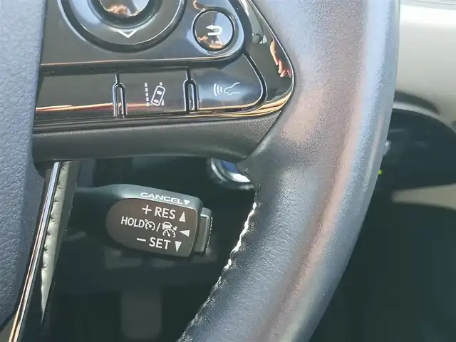 トヨタ プリウス A プレミアム 茨城県 2019(平31)年 6.4万km エモーショナルレッドⅡ 純正ナビ/【ラジオ・DISC・TV・SD・BT】/パーキングアシスト/100V電源/BSM/HUD/パワーシート/シートヒーター/エアシート/レーダークルコン/ETC/Bカメラ/前後ドラレコ/前後コーナーセンサー/ステリモ/オートライト/オートハイビーム/Fフォグ/LEDライト