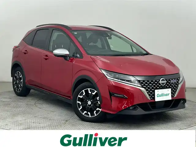 日産 ノート オーテック クロスオーバーFOUR 道央・札幌 2022(令4)年 4.3万km ガーネットレッド ・ワンオーナー/・４WD/・純正９インチメモリーナビ/　AndroidAuto/HDMI/BT/USB/フルセグTV/・アラウンドビューモニター/・ドライブレコーダー前後/・ビルトインETC2.0/・インテリジェントルームミラー/・ワイヤレス充電/・プロパイロット/・衝突被害軽減ブレーキ/・レーンキープアシスト/・クリアランスソナー/・後側方車両検知警報/・衝突防止支援/・標識検知支援/・オートブレーキホールド/・アイドリングストップ/・横滑り防止装置/・ABS/・オートマチックハイビーム/・オートライト/・LEDヘッドライト/・レザーシート/・D+N席シートヒーター/・ステアリングヒーター/・純正フロアマット/・プッシュスタート/・スマートキー/・取/保