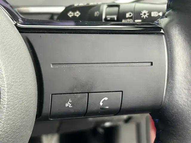 日産 ノート オーテック クロスオーバーFOUR 道央・札幌 2022(令4)年 4.3万km ガーネットレッド ・ワンオーナー/・４WD/・純正９インチメモリーナビ/　AndroidAuto/HDMI/BT/USB/フルセグTV/・アラウンドビューモニター/・ドライブレコーダー前後/・ビルトインETC2.0/・インテリジェントルームミラー/・ワイヤレス充電/・プロパイロット/・衝突被害軽減ブレーキ/・レーンキープアシスト/・クリアランスソナー/・後側方車両検知警報/・衝突防止支援/・標識検知支援/・オートブレーキホールド/・アイドリングストップ/・横滑り防止装置/・ABS/・オートマチックハイビーム/・オートライト/・LEDヘッドライト/・レザーシート/・D+N席シートヒーター/・ステアリングヒーター/・純正フロアマット/・プッシュスタート/・スマートキー/・取/保