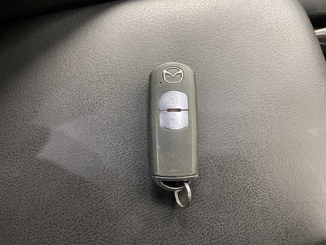 マツダ ＣＸ－５ XD プロアクティブ 道央・札幌 2017(平29)年 5.7万km ジェットブラックマイカ ・4WD/BOSEサウンド/・純正SDナビ/・CD/DVD/USB/AUX/フルセグTV/・Bluetooth接続/・スマートブレーキサポート/・ブラインドスポットモニター/・レーダークルーズコントロール/・レーンキープアシスト/・バック/サイドカメラ/前方ドライブレコーダー/・ステアリングスイッチ/純正フロアマット/・MTモード付AT/ヘッドアップディスプレイ/・電動パーキング/LEDオートライト/・電動格納ミラー/オートリトラミラー/・スマートキー/プッシュスタート