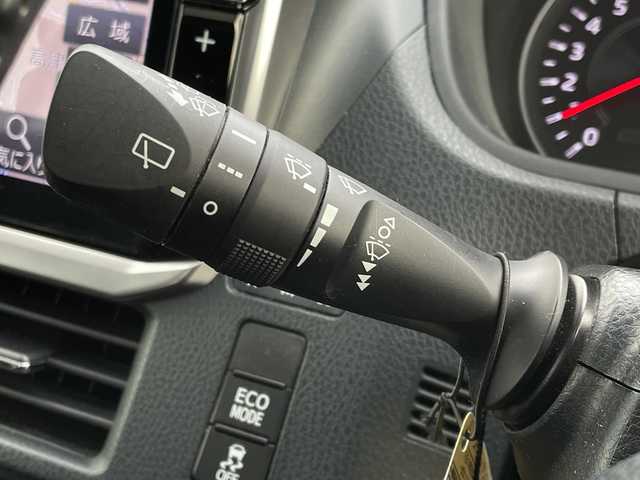 トヨタ ノア Si 千葉県 2019(令1)年 3.5万km ホワイトパールクリスタルシャイン サンルーフ/アルパイン11インチナビ/(フルセグTV/CD/DVD/BT/AM/FM)/全周囲カメラ/ドライブレコーダー/衝突被害軽減システム/車線逸脱警報/バックカメラ/クルーズコントロール/アルパイン12フリップダウンモニター/両側パワースライドドア/横滑り防止装置/ETC/アイドリングストップ/LEDヘッドライト/フォグランプ/オートライト/ウィンカーミラー/電動格納ミラー/純正16インチAW/シートリフター/プッシュスタート/スマートキー/フロアマット/スペアキー/取扱説明書/保証書