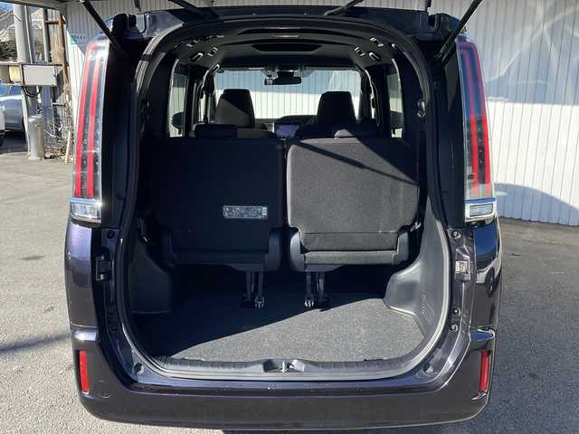 トヨタ エスクァイア Xi 長野県 2018(平30)年 5.8万km スパークリングブラックパールクリスタルシャイン ４ＷＤ/トヨタセーフティセンス/純正9型メモリナビフルセグＴＶ/バックカメラ/ETC/ドライブレコーダー/左側パワースライドドア/純正エンジンスターター/社外17インチアルミ/プッシュスタート/スマートキー/スペアキー