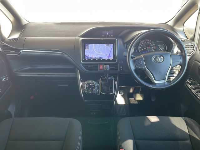 トヨタ エスクァイア Xi 長野県 2018(平30)年 5.8万km スパークリングブラックパールクリスタルシャイン ４ＷＤ/トヨタセーフティセンス/純正9型メモリナビフルセグＴＶ/バックカメラ/ETC/ドライブレコーダー/左側パワースライドドア/純正エンジンスターター/社外17インチアルミ/プッシュスタート/スマートキー/スペアキー