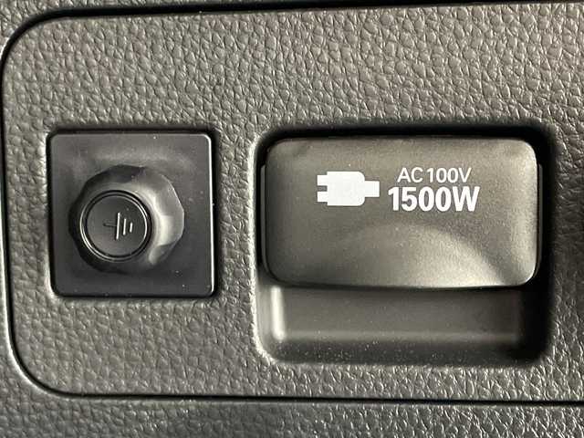 トヨタ ＲＡＶ４ HV アドベンチャー オフロードPKGⅡ 神奈川県 2023(令5)年 4.3万km 緑 トヨタセーフティセンス/純正10.5型ディスプレイオーディオ/・BT/フルセグTV/USB/MiraCast/パノラミックビューモニター/デジタルインナーミラー/ビルトインETC2.0/TRAILモード/レザーシート/パワーシート(D)/メモリシート(D)/シートヒーター(D/N)/ベンチレーション(D/N)/AC100V/パワーバックドア/革巻きステアリング/ステアリングスイッチ/ステアリングヒーター/Autoライト/前後ソナー/LEDヘッドライト/フォグランプ/SOSコール/スマートキー/スペアキー/プッシュスタートボタン/ルーフレール/純正フロアマット/純セドアバイザー/純正18インチアルミホイール