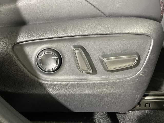 トヨタ ＲＡＶ４ HV アドベンチャー オフロードPKGⅡ 神奈川県 2023(令5)年 4.3万km 緑 トヨタセーフティセンス/純正10.5型ディスプレイオーディオ/・BT/フルセグTV/USB/MiraCast/パノラミックビューモニター/デジタルインナーミラー/ビルトインETC2.0/TRAILモード/レザーシート/パワーシート(D)/メモリシート(D)/シートヒーター(D/N)/ベンチレーション(D/N)/AC100V/パワーバックドア/革巻きステアリング/ステアリングスイッチ/ステアリングヒーター/Autoライト/前後ソナー/LEDヘッドライト/フォグランプ/SOSコール/スマートキー/スペアキー/プッシュスタートボタン/ルーフレール/純正フロアマット/純セドアバイザー/純正18インチアルミホイール