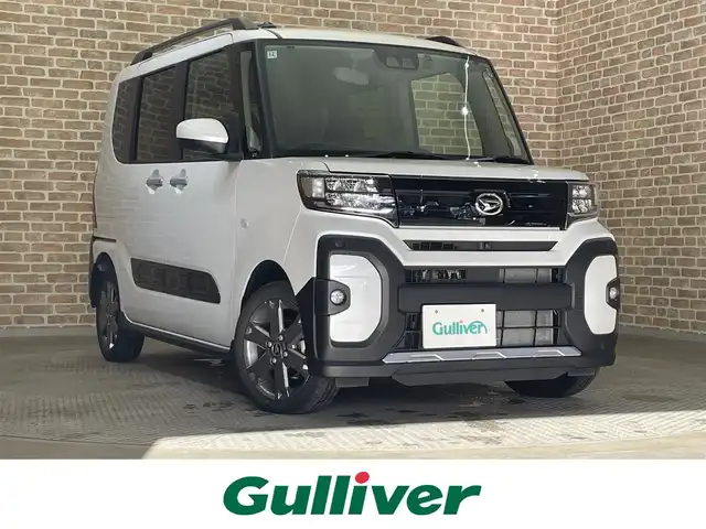 ダイハツ タント ファンクロスターボ 岩手県 2024(令6)年 1.6万km シャイニングホワイトパール ４WD/ターボ/パノラマモニター/両側パワースライドドア/ルーフレール/スマートアシスト/衝突回避支援ブレーキ/ブレーキ制御付き誤発進抑制機能/車線逸脱抑制機能/オートハイビーム/標識認識機能/先行車発進お知らせ機能/ブレーキホールド機能/横滑り防止装置/アイドリングストップ/コーナーセンサー/撥水加工生地シート/シートヒーター/防水シートバック/純正ナビ/フルセグTV/ドライブレコーダー/LEDヘッドライト/純正１５インチアルミホイール