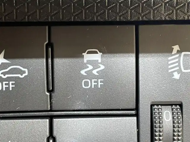 ダイハツ タント ファンクロスターボ 岩手県 2024(令6)年 1.6万km シャイニングホワイトパール ４WD/ターボ/パノラマモニター/両側パワースライドドア/ルーフレール/スマートアシスト/衝突回避支援ブレーキ/ブレーキ制御付き誤発進抑制機能/車線逸脱抑制機能/オートハイビーム/標識認識機能/先行車発進お知らせ機能/ブレーキホールド機能/横滑り防止装置/アイドリングストップ/コーナーセンサー/撥水加工生地シート/シートヒーター/防水シートバック/純正ナビ/フルセグTV/ドライブレコーダー/LEDヘッドライト/純正１５インチアルミホイール