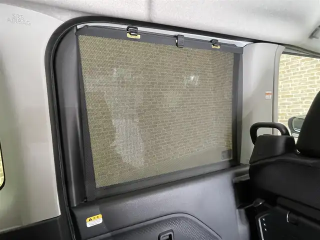 ダイハツ タント ファンクロスターボ 岩手県 2024(令6)年 1.6万km シャイニングホワイトパール ４WD/ターボ/パノラマモニター/両側パワースライドドア/ルーフレール/スマートアシスト/衝突回避支援ブレーキ/ブレーキ制御付き誤発進抑制機能/車線逸脱抑制機能/オートハイビーム/標識認識機能/先行車発進お知らせ機能/ブレーキホールド機能/横滑り防止装置/アイドリングストップ/コーナーセンサー/撥水加工生地シート/シートヒーター/防水シートバック/純正ナビ/フルセグTV/ドライブレコーダー/LEDヘッドライト/純正１５インチアルミホイール