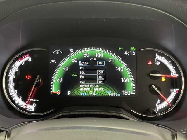 トヨタ ヴォクシー S－Z 宮崎県 2023(令5)年 1.5万km アティチュードブラックマイカ 禁煙車/トヨタセーフティセンス/純正10.5型ディスプレイオーディオナビTV/（T-CONNECT/Bluetooth/USB/HDMI/フルセグTV)/純正バックカメラ/純正ビルトイン2.0ETC/純正3眼LEDオートライト/純正モデリスタ/シグネチャーイルミグリル/純正17インチアルミ/純正エアロ/純正ルーフエンドスポイラー/純正フロアマット/社外clazzioシートカバー/社外前後ドライブレコーダー/両側電動スライドドア/プリクラッシュセーフティ/レーンディパーチャーアラート/オートマチックハイビーム/アダプティブクルーズコントロール/クリアランスソナー/電子パーキング/オートホールド/Wオートエアコン/前席シートヒーター/オート電動格納ミラー/本革巻ハンドル/スマートキー/プッシュエンジンスタート/スペアキー/新車時保証書/取扱い説明書