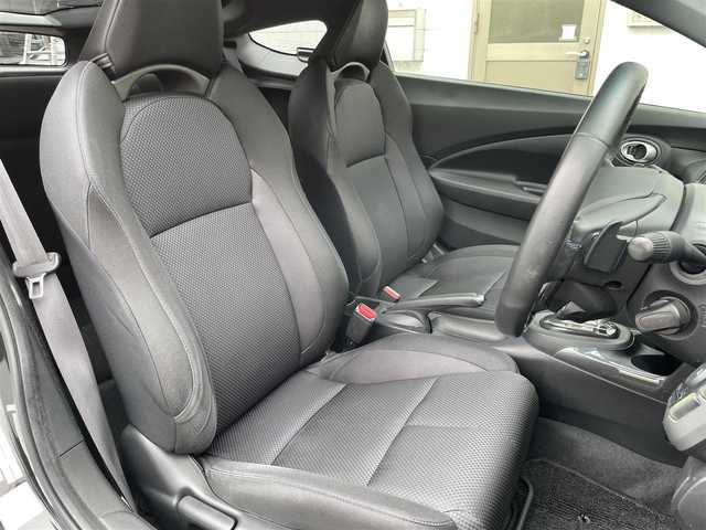 ホンダ ＣＲ－Ｚ αブラックレーベル 東京都 2012(平24)年 6.8万km クリスタルブラックパール じしゃロン昭島店にて販売成約済