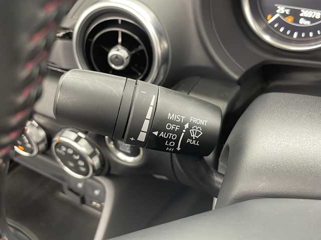 マツダ ロードスター RS 長崎県 2019(平31)年 2.7万km ジェットブラックマイカ ワンオーナー/6速マニュアル/純正メモリーナビ/（DVD/CD/Bluetooth/フルセグ）/BOSE9スピーカーサウンドシステム/セーフティパッケージ/・クルーズコントロール/・アダプティブLEDヘッドライト/・ドライバーアテンションアラート/交通標識認識システム/ブラインドスポットモニター/車線逸脱警報/衝突被害軽減ブレーキ/LEDオートヘッドライト/BILSTEINダンパー/マツダフロントタワーバー/純正RECARO製スポーツシート/ETC/スマートキー×2