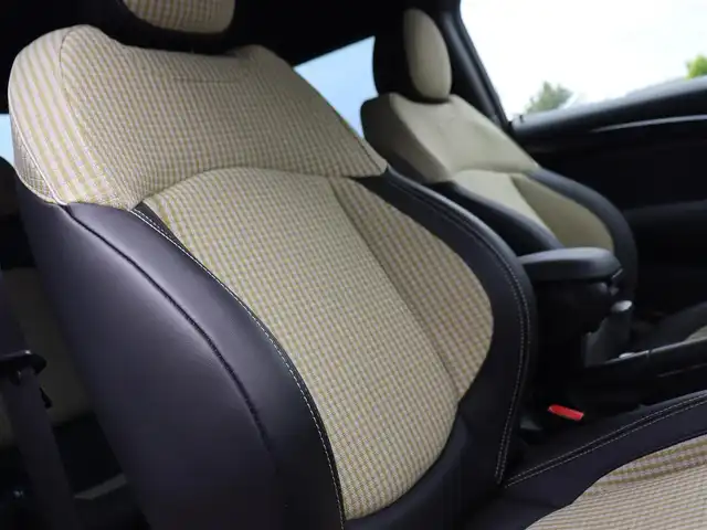 ＭＩＮＩ ＢＭＷ ミニ クーパー  レゾリュートED 静岡県 2022(令4)年 2.1万km 緑Ⅱ 特別仕様車/インテリジェントセーフティ/衝突軽減ブレーキ車線逸脱警告/MINIapp対応ディスプレイオーディオBluetooth/バックカメラ/専用ボディーカラー/専用ハーフレザーシート シートヒーター /MINIドライビングMODE/リヤガラスフィルム施工/ミラー一体型DSRCETC/コンフォートアクセス/LEDヘッドライト/前後パークディスタンス