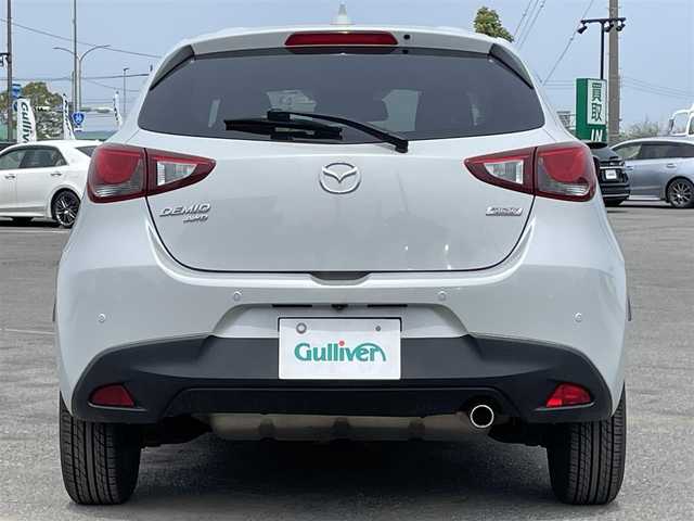 マツダ デミオ 15Sノーブルクリムゾン 道央・札幌 2019(平31)年 2.2万km セラミックM ４WD/純正メーカーナビ/CD/DVD/BT/フルセグ/衝突被害軽減ブレーキ/横滑り防止装置/レーンキープアシスト/クリアランスソナー/ブラインドスポットモニター/アラウンドビューモニター/ETC/ミラー一体型ドライブレコーダー/アイドリングストップ/前席シートヒーター/革巻きステアリング/ステアリングリモコン/MTモード付AT/プッシュスタート/スマートキー/LEDヘッドライト/オートライト/オートハイビーム/電動格納ミラー/ウィンカーミラー/純正フロアマット/ドアバイザー