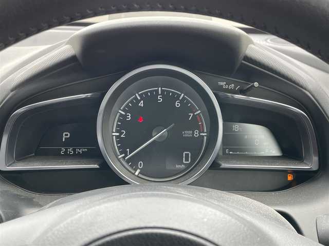 マツダ デミオ 15Sノーブルクリムゾン 道央・札幌 2019(平31)年 2.2万km セラミックM ４WD/純正メーカーナビ/CD/DVD/BT/フルセグ/衝突被害軽減ブレーキ/横滑り防止装置/レーンキープアシスト/クリアランスソナー/ブラインドスポットモニター/アラウンドビューモニター/ETC/ミラー一体型ドライブレコーダー/アイドリングストップ/前席シートヒーター/革巻きステアリング/ステアリングリモコン/MTモード付AT/プッシュスタート/スマートキー/LEDヘッドライト/オートライト/オートハイビーム/電動格納ミラー/ウィンカーミラー/純正フロアマット/ドアバイザー