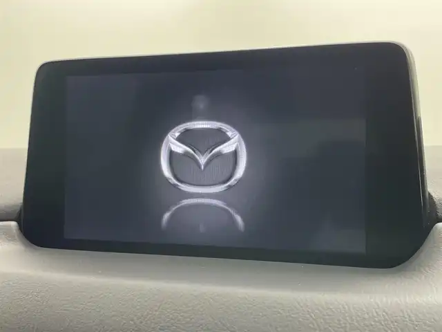 マツダ ＣＸ－５ XD スマートエディション 岡山県 2020(令2)年 1万km ジェットブラックマイカ 純正８インチナビ/（Bluetooth/フルセグTV/CD/DVD）/アラウンドビューモニター/レーダークルーズコントロール/オートハイビーム/シートヒーター/ステアリングヒーター/衝突軽減ブレーキシステム/４ＷＤ　/ブラインドスポットモニター/D席メモリー付きパワーシート/トラフィックサインリコグニション/コーナーセンサー/スマートキー×2/取扱説明書