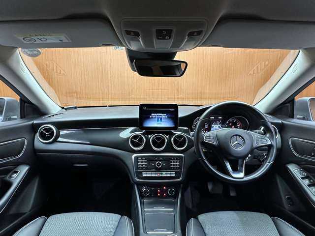 メルセデス・ベンツ ＣＬＡ１８０ Sブレイク AMG スタイル 千葉県 2018(平30)年 4.8万km マウンテングレー レーダーセーフティＰＫＧ　/純正ナビ　/バックカメラ　/ＡＣＣ　/ハーフレザーシート　/シートヒーター　/電動リアゲート　/ＬＥＤヘッドライト　/オートライト　/純正１８インチＡＷ　/ＥＴＣ　/ＢＳＭ　/レーンアシスト