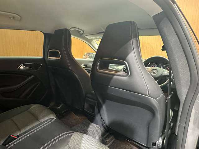 メルセデス・ベンツ ＣＬＡ１８０ Sブレイク AMG スタイル 千葉県 2018(平30)年 4.8万km マウンテングレー レーダーセーフティＰＫＧ　/純正ナビ　/バックカメラ　/ＡＣＣ　/ハーフレザーシート　/シートヒーター　/電動リアゲート　/ＬＥＤヘッドライト　/オートライト　/純正１８インチＡＷ　/ＥＴＣ　/ＢＳＭ　/レーンアシスト
