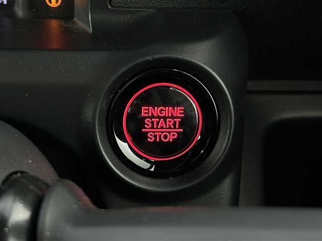 ホンダ Ｎ ＢＯＸ カスタム 愛知県 2024(令6)年 0.3万km プレミアムサンライトホワイトパール 禁煙車/純正９インチナビ/（AM/FM/Bluetooth/フルセグTV)/シーケンシャルウインカー/ホンダセンシング/・衝突軽減ブレーキ/・先行車発進お知らせ機能/・路外逸脱抑制機能/・標識認識機能/・追従式クルーズコントロール/・オートマチックハイビーム/・クリアランスソナー/シートヒーター/左側パワースライドドア/純正14インチアルミホイール/LEDヘッドライト/スマートキー/プッシュスタート/ベンチシート