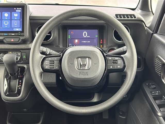ホンダ Ｎ ＢＯＸ カスタム 愛知県 2024(令6)年 0.3万km プレミアムサンライトホワイトパール 禁煙車/純正９インチナビ/（AM/FM/Bluetooth/フルセグTV)/シーケンシャルウインカー/ホンダセンシング/・衝突軽減ブレーキ/・先行車発進お知らせ機能/・路外逸脱抑制機能/・標識認識機能/・追従式クルーズコントロール/・オートマチックハイビーム/・クリアランスソナー/シートヒーター/左側パワースライドドア/純正14インチアルミホイール/LEDヘッドライト/スマートキー/プッシュスタート/ベンチシート
