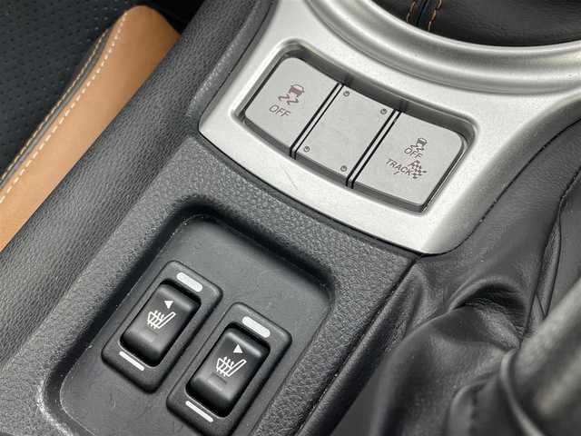 トヨタ ８６ GT リミテッド 茨城県 2020(令2)年 3.1万km クリスタルブラックシリカ 純正ナビ/バックカメラ/フルセグ/モデリスタエアロ/ETC/ドラレコ/純正17インチAW/LEDヘッドライト/スマートキー