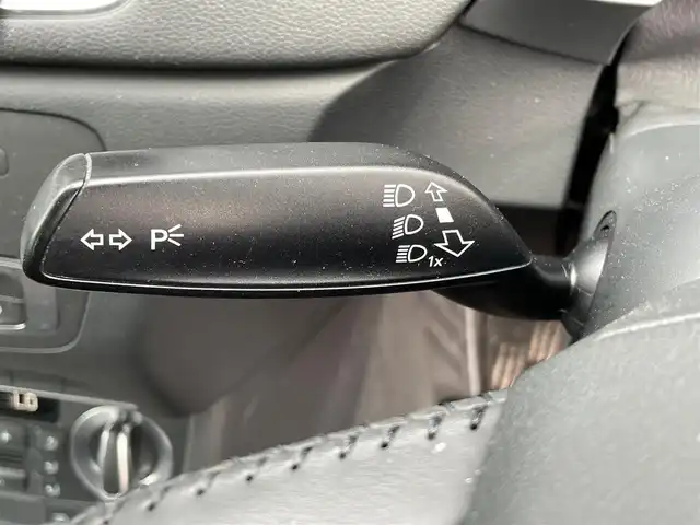 アウディ Ｑ３ 2．0 TFSI クワトロ 170PS 青森県 2014(平26)年 2.9万km 紺 /4WD/ターボ/純正HDDナビ/　(フルセグTV/DVD/Bt)/純正バックカメラ/社外前後ドラレコ/横滑り防止機能/アイドリングストップ/プッシュスタートシステム/前後バンパーソナー/前後フォグランプ/オートライトHID/シルバールーフレール/ヘットライトウオッシャー/ミラーヒーター/革巻きステア/ノブ/電格調整ミラー/ビルトインETC/W/サイドエアバッグ/ABS/スマートキー