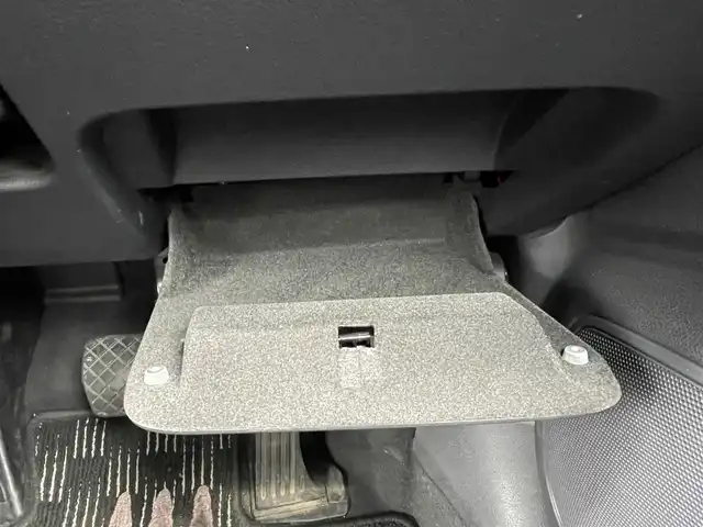 アウディ Ｑ３ 2．0 TFSI クワトロ 170PS 青森県 2014(平26)年 2.9万km 紺 /4WD/ターボ/純正HDDナビ/　(フルセグTV/DVD/Bt)/純正バックカメラ/社外前後ドラレコ/横滑り防止機能/アイドリングストップ/プッシュスタートシステム/前後バンパーソナー/前後フォグランプ/オートライトHID/シルバールーフレール/ヘットライトウオッシャー/ミラーヒーター/革巻きステア/ノブ/電格調整ミラー/ビルトインETC/W/サイドエアバッグ/ABS/スマートキー