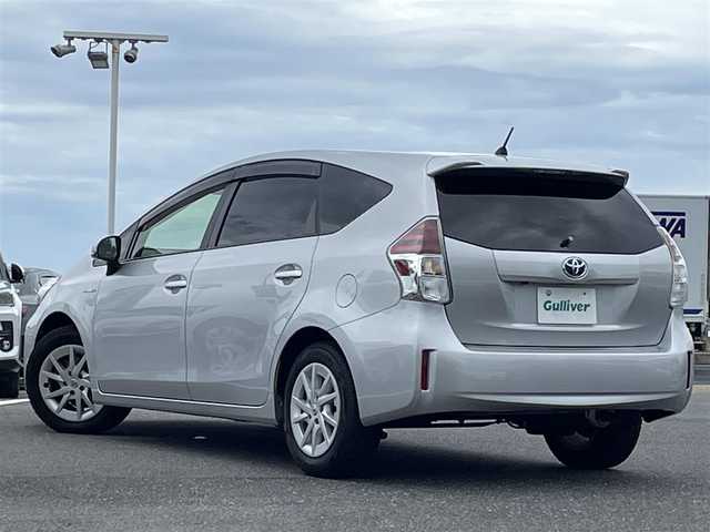 トヨタ プリウス α S 島根県 2015(平27)年 14.1万km シルバーM 純正ナビ（NSCP-W64)/AM/FM/BT/ワンセグTV/バックカメラ/ビルトインETC/前後ドライブレコーダー/純正16インチアルミホイール/ウィンカーミラー/アイドリングストップ/横滑り防止装置/フォグライト/オートライト/プッシュエンジンスタート/純正フロアマット/ドアバイザー