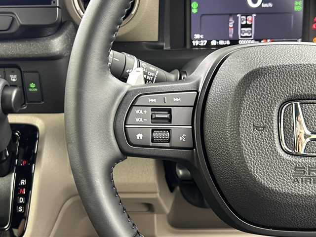 ホンダ Ｎ ＢＯＸ JOY ターボ 岐阜県 2025(令7)年 0.1千km プラチナホワイトパール 登録済未使用車/純正9インチナビ【LXU-242NBi】/CD　DVD/Bluetooth/SD/USB/AppleCarplay/AndoroidAuto/フルセグテレビ/バックカメラ/両側パワースライドドア/ステアリングリモコン/パドルシフト/オートライト/LEDヘッドライト/ヘッドライトレベライザー/クルーズコントロール/レーンキープアシスト/衝突軽減機能