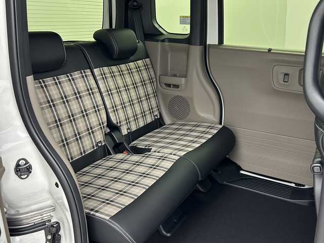 ホンダ Ｎ ＢＯＸ JOY ターボ 岐阜県 2025(令7)年 0.1千km プラチナホワイトパール 登録済未使用車/純正9インチナビ【LXU-242NBi】/CD　DVD/Bluetooth/SD/USB/AppleCarplay/AndoroidAuto/フルセグテレビ/バックカメラ/両側パワースライドドア/ステアリングリモコン/パドルシフト/オートライト/LEDヘッドライト/ヘッドライトレベライザー/クルーズコントロール/レーンキープアシスト/衝突軽減機能