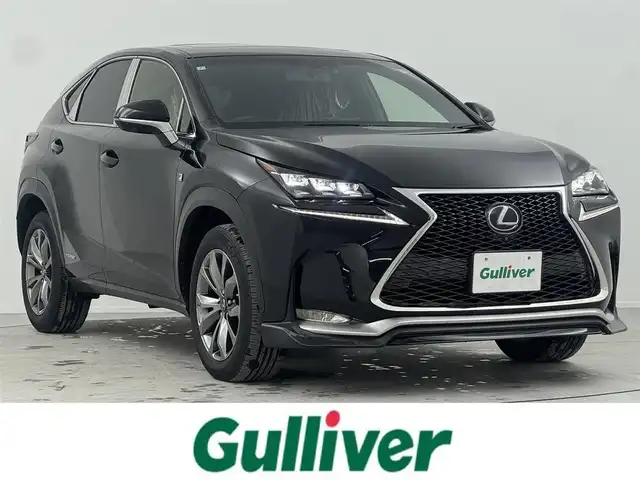 レクサス ＮＸ 300h Fスポーツ 熊本県 2014(平26)年 5.4万km ブラック サンルーフ　/純正ナビ（ＣＤ・ＤＶＤ・フルセグ・ＢＴ・ＳＤ・ＵＳＢ）/純正前方ドライブレコーダー　/全周囲カメラ　/ＥＴＣ　/レーダークルーズコントロール　/前後クリアランスソナー/ブラインドスポットモニター　/前席エアーシート　/前後シートヒーター/ステアリングヒーター/衝突軽減ブレーキ/横滑り防止/純正フロアマット/純正１８インチAW/オートライト/三眼LEDヘッドライト/フォグライト/スマートキー/プッシュスタート