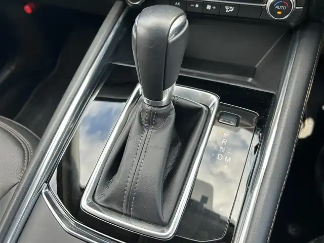 マツダ ＣＸ－５ XD Lパッケージ 大阪府 2022(令4)年 2万km スノーフレイクホワイトパールマイカ ナビ　/フルセグ　/Ｂｌｕｅｔｏｏｔｈ　/全方位カメラ　/レザーシート　/シートヒーター　/ステアリングヒーター　/レーダークルーズコントロール　/ブラインドスポットモニター　/パワーバックドア　/前後ドラレコ　/ＥＴＣ