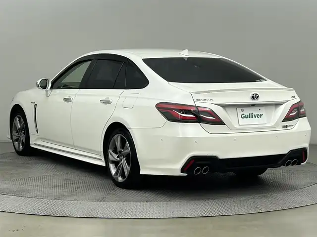 トヨタ クラウン ハイブリッド RS アドバンス Four 道央・札幌 2018(平30)年 6.6万km ホワイトパールクリスタルシャイン ・4WD/・衝突被害軽減ブレーキ/・レーンキープアシスト/・レーダークルーズコントロール/・オートハイビーム/・ブラインドスポットモニター/・メーカーナビ/【フルセグ/BT/CD/DVD】/・全方位カメラ/・シートベンチレーション/・純正エンジンスターター/・パドルシフト/・ステアリングスイッチ/・純正ドライブレコーダー/・オートブレーキホールド/・積込純正17インチAW付冬タイヤ/【215/55R17残5mm】