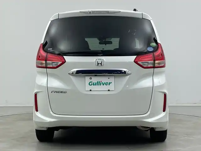 ホンダ フリード G ホンダセンシング 新潟県 2017(平29)年 2.3万km ホワイトオーキッドパール 純正ナビ/ワンセグTV/Bluetooth/CD/DVD//バックカメラ/両側パワースライドドア/3列シート/ETC/純正フロアマット/純正アルミホイール/LEDヘッドライト/プッシュスタート/スマートキー/スペアキー