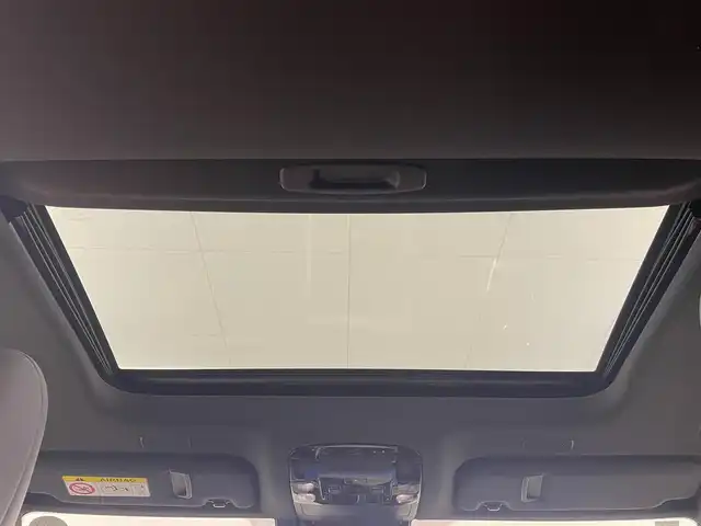 レクサス ＮＸ 350h バージョンL 埼玉県 2023(令5)年 1.5万km ソニッククォーツ サンルーフ　マークレビンソン　アラウンドビューモニター　ＢＳＭ　ヘッドアップディスプレイ　デジタルインナーミラー　純正ナビ　電動リアゲート　温シート　冷シート　１００Ｖ電源 電動格納シート ETC