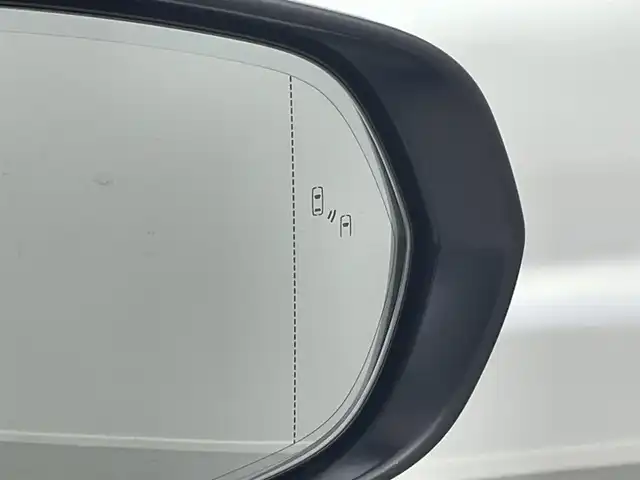 レクサス ＮＸ 350h バージョンL 埼玉県 2023(令5)年 1.5万km ソニッククォーツ サンルーフ　マークレビンソン　アラウンドビューモニター　ＢＳＭ　ヘッドアップディスプレイ　デジタルインナーミラー　純正ナビ　電動リアゲート　温シート　冷シート　１００Ｖ電源 電動格納シート ETC