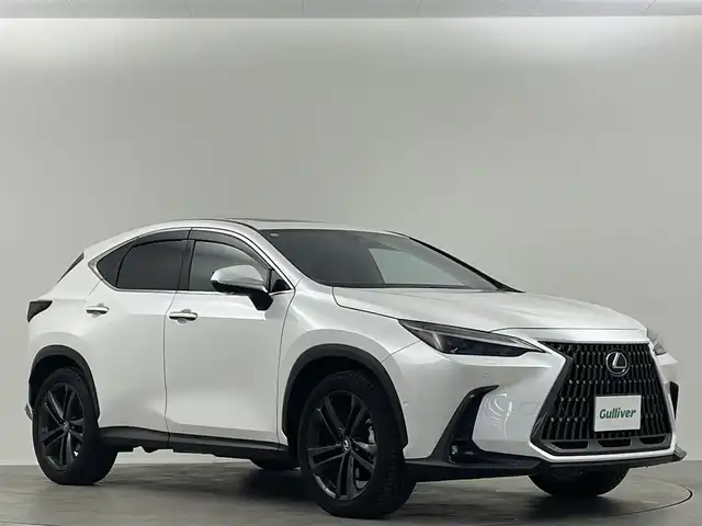 レクサス ＮＸ 350h バージョンL 埼玉県 2023(令5)年 1.5万km ソニッククォーツ サンルーフ　マークレビンソン　アラウンドビューモニター　ＢＳＭ　ヘッドアップディスプレイ　デジタルインナーミラー　純正ナビ　電動リアゲート　温シート　冷シート　１００Ｖ電源 電動格納シート ETC