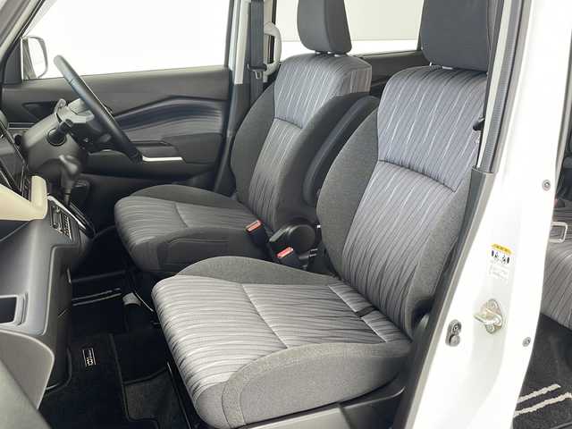 スズキ ソリオ HV MZ 沖縄県 2021(令3)年 1.7万km ピュアホワイトP 純正9インチナビ　/フルセグＴＶ　/DVD/Ｂｌｕｅｔｏｏｔｈ　/ＵＳＢ入力端子　/ＥＴＣ　/全方位モニター　/両側パワースライドドア　/クルーズコントロール　/シートヒーター　/オートライト　/ＬＥＤヘッドライト/電格ミラー　/コーナーセンサー　/スマートキー/プッシュスタート/純正フロアマット/純正15インチアルミホイール