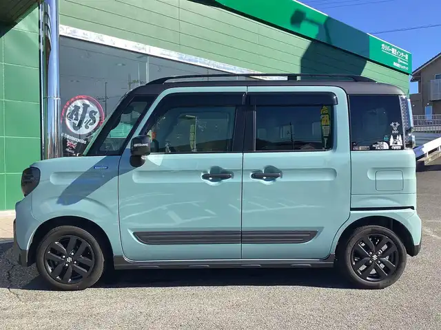 スズキ スペーシア ギア HYBRID XZ 奈良県 2022(令4)年 4.5万km オフブルーメタリック/ガンメタリック2トーンルーフ 純正８インチメモリーナビ(フルセグ・DVD・BT)/クルーズコントロール/プッシュスタート/ビルトインETC/スマートキー２個/シートヒーター/両側パワースライドドア/純正１４インチアルミ