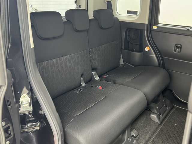 ダイハツ トール カスタムG ターボ SAⅡ 宮城県 2017(平29)年 6.8万km ブラックマイカメタリック 禁煙車/スマートアシスト/・衝突回避支援ブレーキ機能/・車線逸脱警報機能/両側パワースライドドア/クルーズコントロール/純正7インチSDナビ/（地図SDカードなし）/フルセグTV/バックカメラ/LEDヘッドライト/LEDフォグランプ/LEDデイライト/プッシュスタート/スマートキー×2/ステアリングスイッチ/ビルトインETC/純正15インチアルミホイール/純正フロアマット/ロールサンシェード/アイドリングストップ/横滑り防止装置