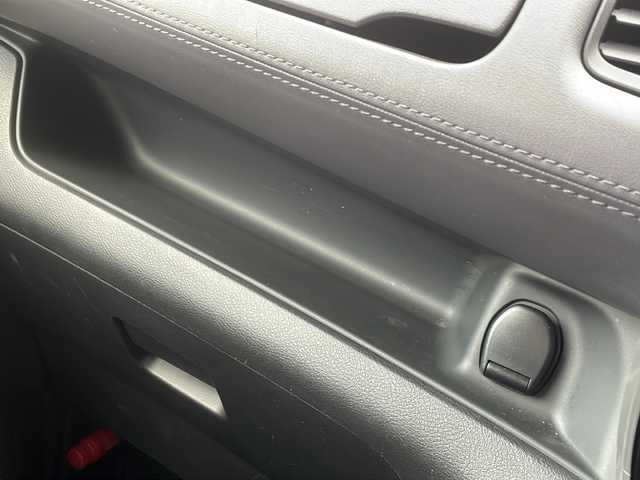 日産 セレナ ハイウェイスター V 広島県 2021(令3)年 2.1万km ダイヤモンドブラック 禁煙/セーフティパックA/エマージェンシーブレーキ/車線逸脱警報/ハイビームアシスト/道路標識認識/BSW/プロパイロット/両側パワースライドドア/純正ナビ【MJ320D-W】/・フルセグ/CD/DVD/SD/Bluetooth/アラウンドビューモニター/インテリジェントルームミラー/革巻きステアリング/ステアリングスイッチ/オートライト/スマートキー/プッシュスタート/電動パーキングブレーキ/オートホールド/LEDヘッドライト/フォグランプ/ETC/純正フロアマット/純正ドアバイザー/アイドリングストップ/オートデュアルエアコン、リヤヒーターダクト/純正１６インチアルミホイール/取説/保証書