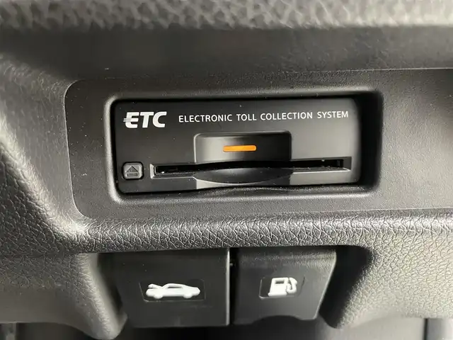 日産 エクストレイル 20Xtt エマージェンシーブレーキ 富山県 2017(平29)年 4.4万km ブリリアントホワイトパール ４WD/純正ナビ（CD　DVD　bluetooth）/フルセグTV/全周囲カメラ/前後コーナーセンサー/ビルトインETC/合皮革シート/前席シートヒーター/パワーバックドア（スマート）/エマージェンシーブレーキ/車線逸脱警報/後側方車両検知警報/クルーズコントロール/オートライト/LEDヘッドライト/フォグ/スマートキー/プッシュスタート/横滑防止装置/純正マット・バイザー