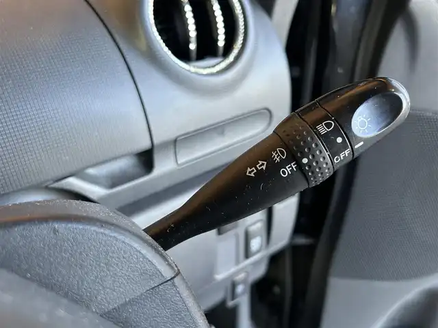 ダイハツ タント Gスペシャル 愛知県 2013(平25)年 15.4万km ブラックマイカメタリック 登録時走行距離153653キロ/純正７インチナビ/(BT接続/AMFMラジオ/CD/DVD)/片側パワースライドドア/ワンオーナー/アイドリングストップ/バックカメラ/スペアキー/純正フロアマット/純正ドアバイザー/14インチアルミホイール/フロントフォグランプ/ウインカーミラー/取扱説明書/保証書