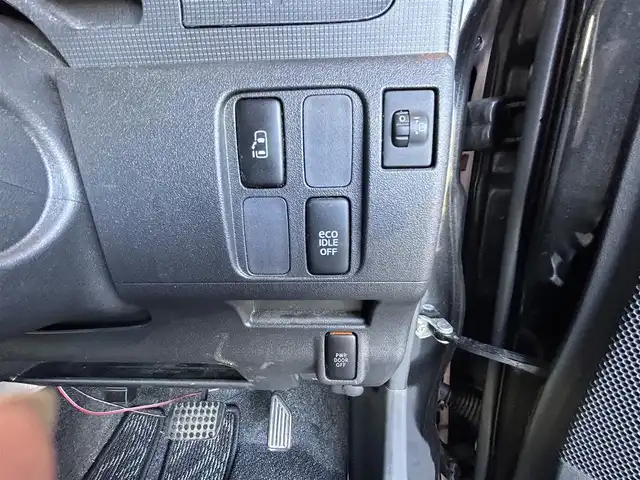 ダイハツ タント Gスペシャル 愛知県 2013(平25)年 15.4万km ブラックマイカメタリック 登録時走行距離153653キロ/純正７インチナビ/(BT接続/AMFMラジオ/CD/DVD)/片側パワースライドドア/ワンオーナー/アイドリングストップ/バックカメラ/スペアキー/純正フロアマット/純正ドアバイザー/14インチアルミホイール/フロントフォグランプ/ウインカーミラー/取扱説明書/保証書