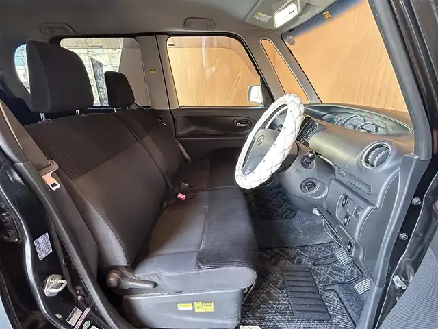 ダイハツ タント Gスペシャル 愛知県 2013(平25)年 15.4万km ブラックマイカメタリック 登録時走行距離153653キロ/純正７インチナビ/(BT接続/AMFMラジオ/CD/DVD)/片側パワースライドドア/ワンオーナー/アイドリングストップ/バックカメラ/スペアキー/純正フロアマット/純正ドアバイザー/14インチアルミホイール/フロントフォグランプ/ウインカーミラー/取扱説明書/保証書