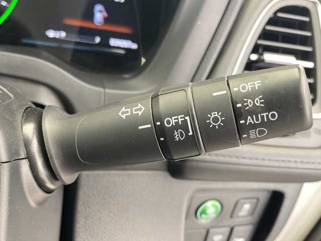 ホンダ ヴェゼル ハイブリッド 栃木県 2016(平28)年 4万km ホワイトオーキッドパール 社外グリル/純正ナビ(VXM-174VFXi)/(フルセグTV・Bluetooth・CD・DVD・USB)/バックカメラ/クルーズコントロール/ドライブレコーダー/ハーフレザーシート/前席シートヒーター/パドルシフト/電動パーキングブレーキ/オートホールド/電動格納ミラー/ドアバイザー/LEDヘッドライト/オートライト/フロントフォグランプ/プッシュスタート/スマートキー