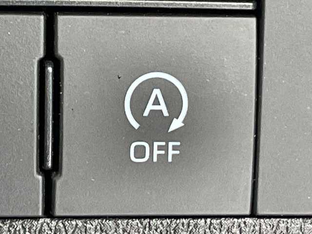 ダイハツ ムーヴ キャンバス ストライプス G 道北・旭川 2023(令5)年 1.9万km シャイニングホワイトパール/レイクブルーメタリック /４WD//禁煙車//社外ナビ/CD/DVD/SD/BT/USB/TV//バックカメラ//両側パワースライドドア//前席シートヒーター//前方ドライブレコーダー//ETC//アイドリングストップ//ホっとカップホルダー//オートエアコン//スマートアシスト/衝突回避支援/誤発進抑制機能/車線逸脱警報機能/ふらつき警報機能/先行車発進お知らせ機能/標識認識機能/アダプティブクルーズコントロール//ステアリングスイッチ//オートライト//LEDヘッドライト//LEDフォグランプ//電動格納ミラー//スマートキー//スペアキー//プッシュスタート